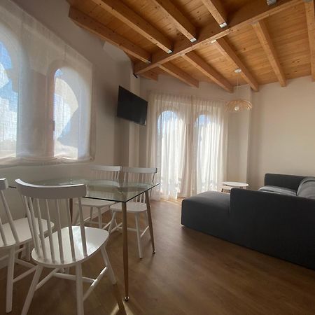 Apartamentos Palacio Alemar Loredo Luaran gambar